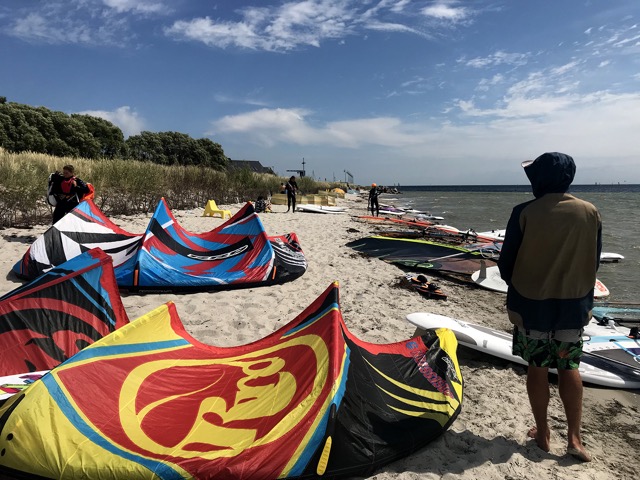 Szkolenia kitesurfingowe